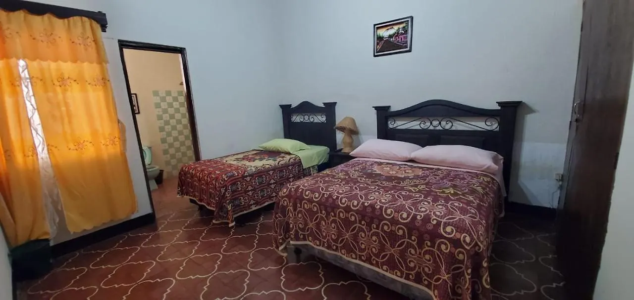 Hotel Hospedaje El Viajero Antigua Lli
